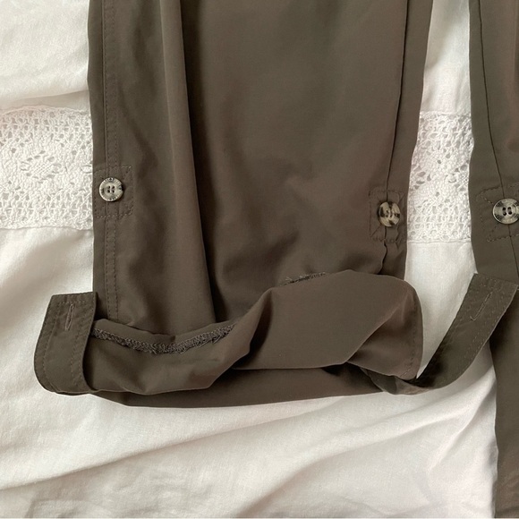 Tilley Women Sz 12 Hiking Cargo Pants Adjustable Waist convertible length green - Picture 3 of 9